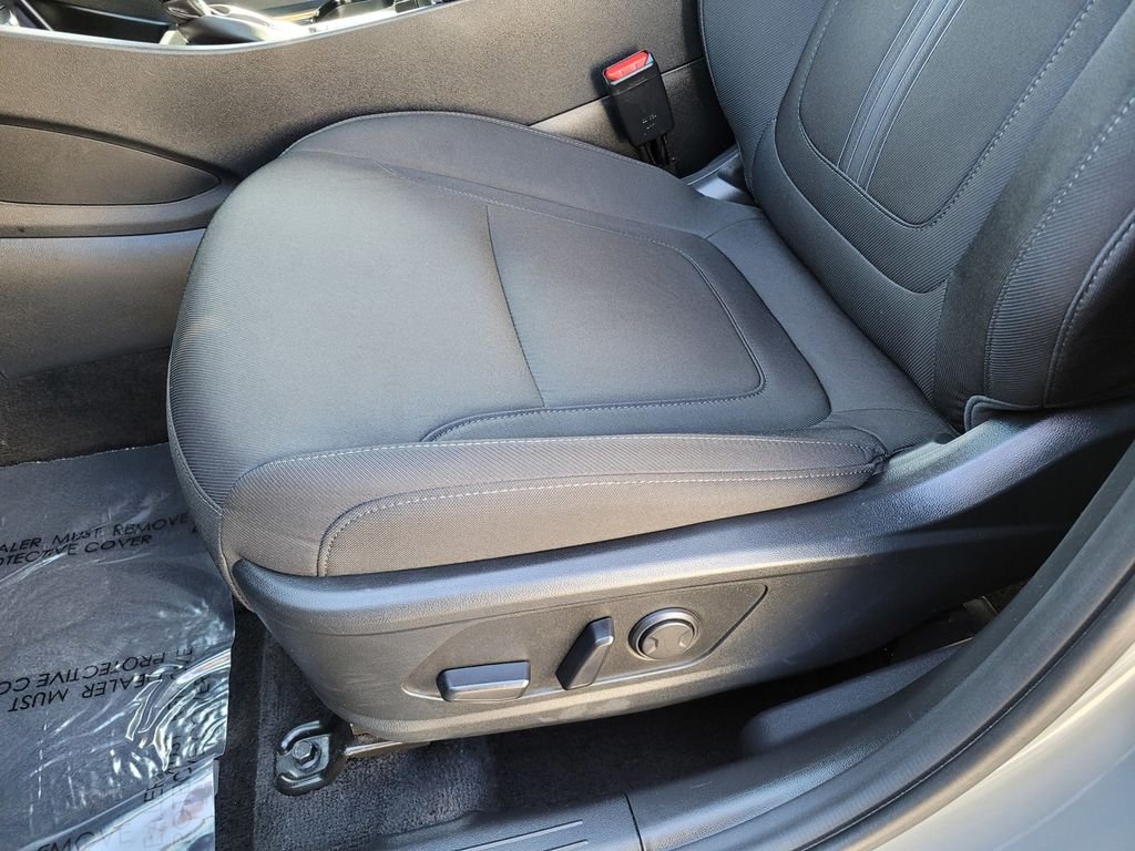 Used 2025 Gray Hyundai SEL image 14