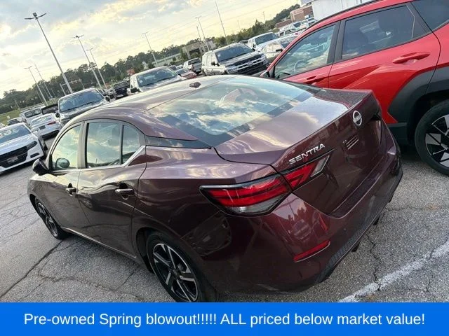 Used 2025 Red Nissan SV image 4
