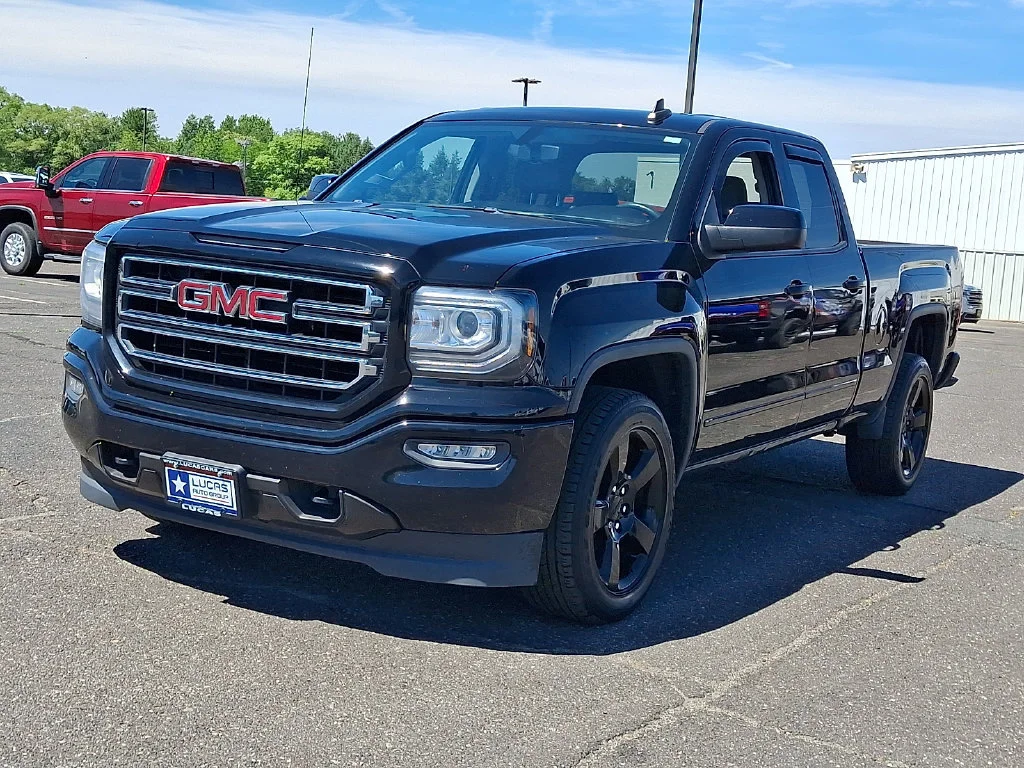 Used 2019 ONYX BLACK GMC DBL CAB 4WD image 5