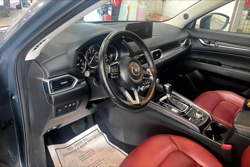 Used 2025 Gray Mazda 2.5 S Carbon Edition image 14