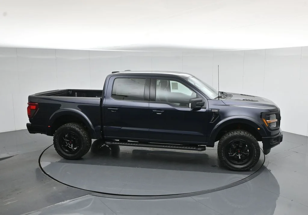 New 2025 Antimatter Blue Metallic Ford XLT image 57