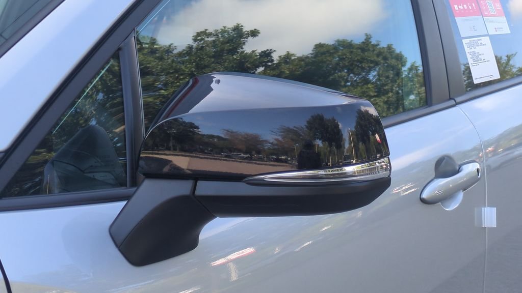 New 2026 Sonic Silver Toyota  LE image 25