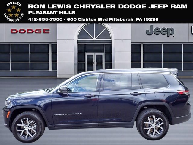 Certified Used 2023 Black Jeep Limited image 1