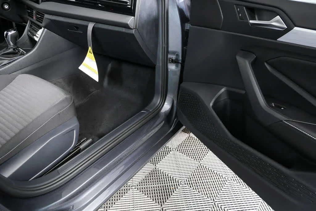 New 2026 Platinum Gray Metallic Volkswagen S image 22
