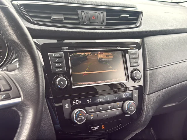 Used 2018 Gray Nissan SV image 15