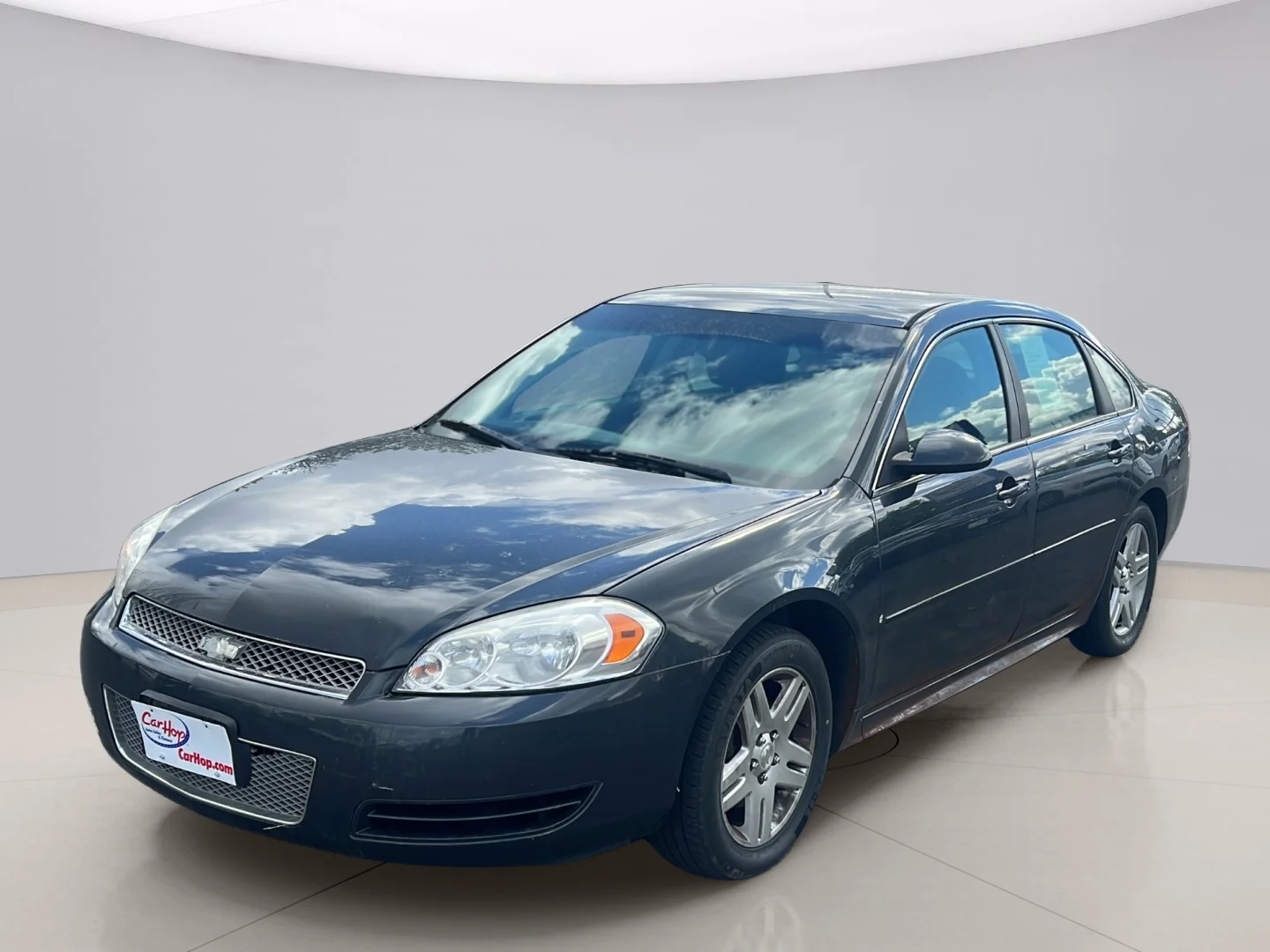 Used 2016 Grey Chevrolet LT FLEET image 9