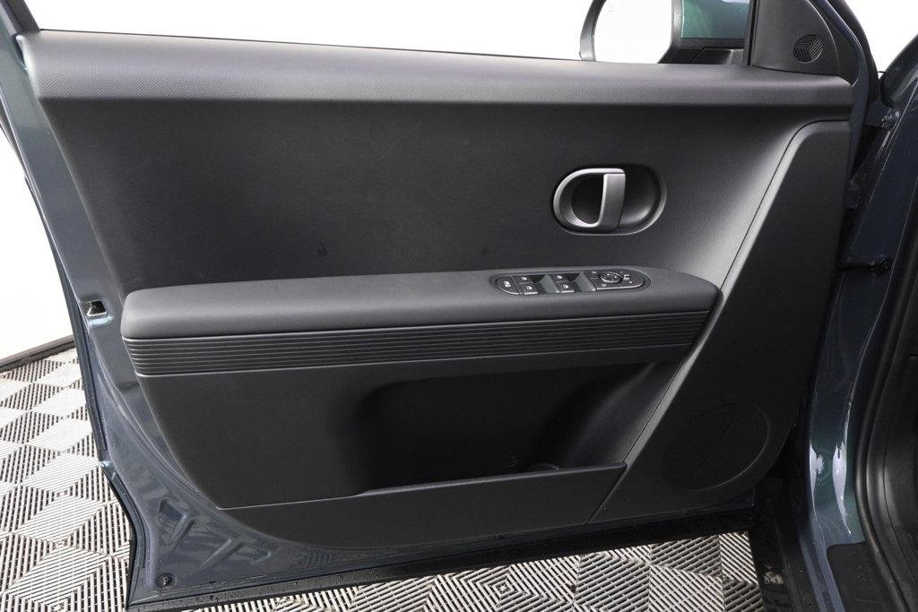 New 2027 Teal Hyundai SE image 22