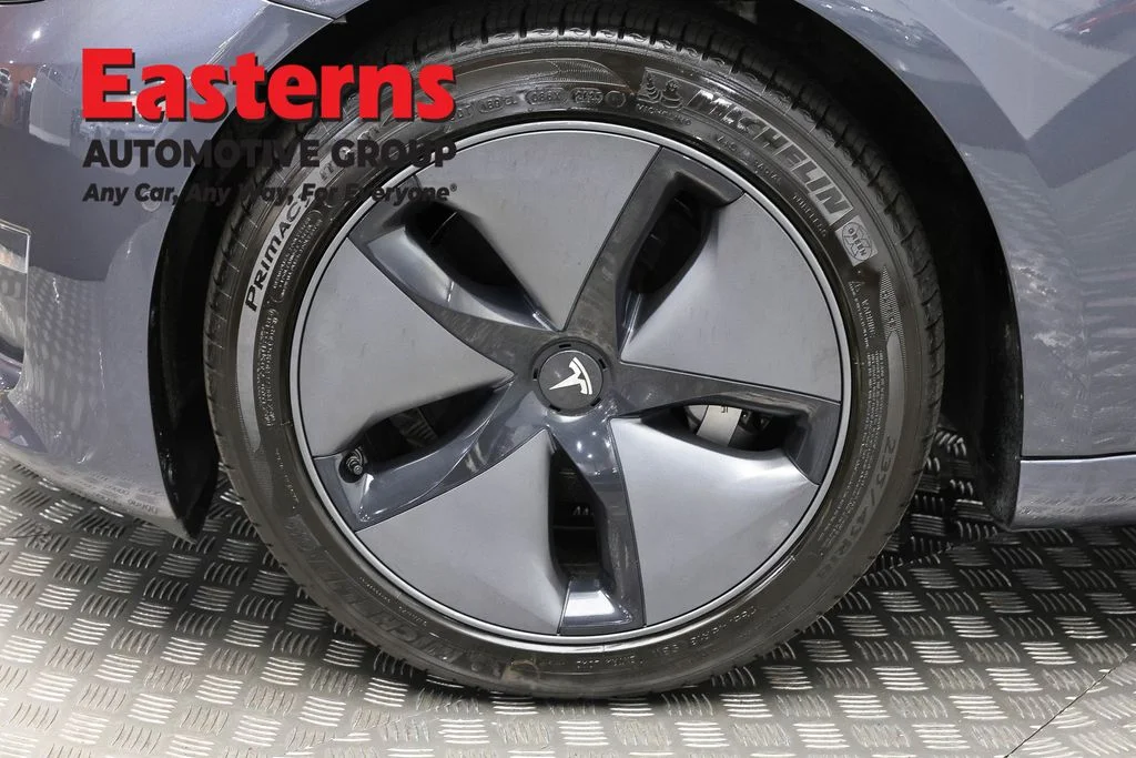 Used 2019 Gray Tesla Standard image 25
