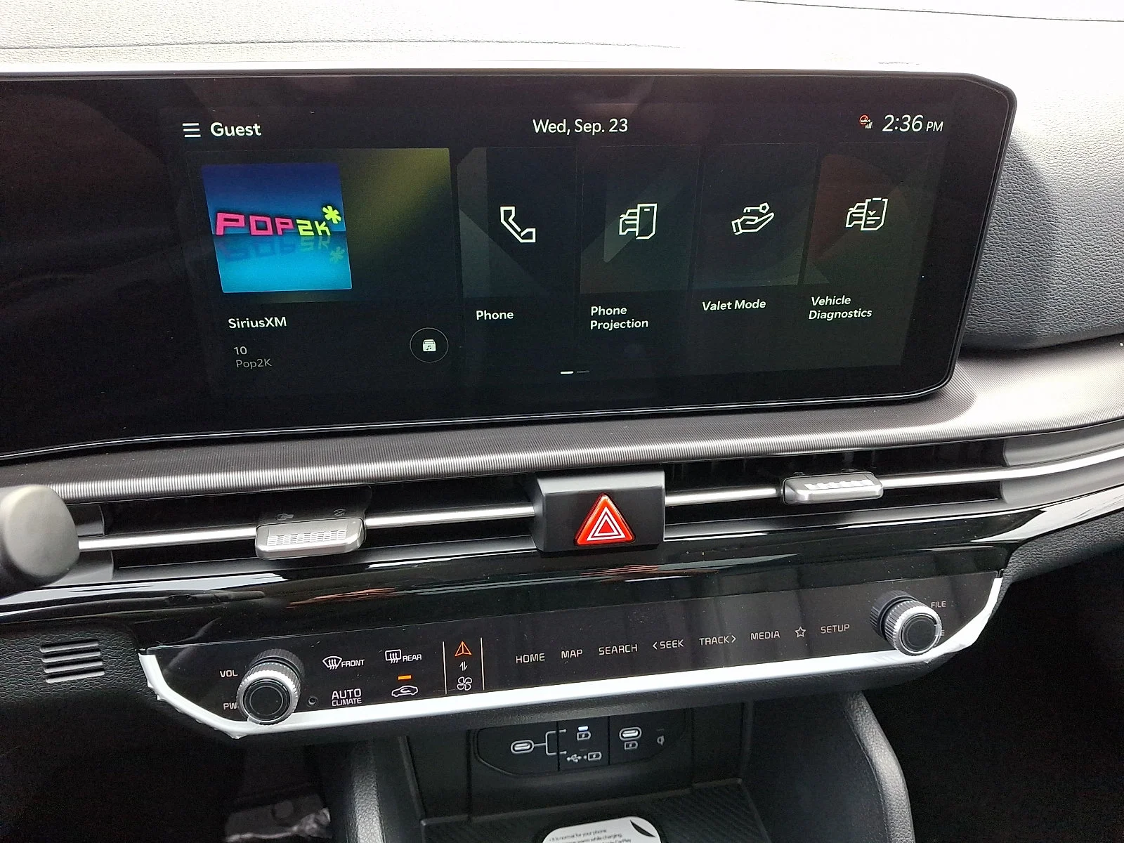New 2027 White Kia EX image 17