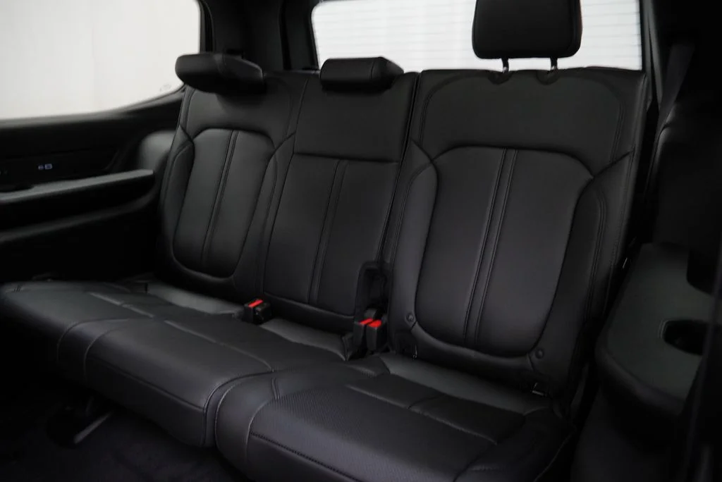 New 2026 High Gloss Black Exterior Paint Jeep  image 20