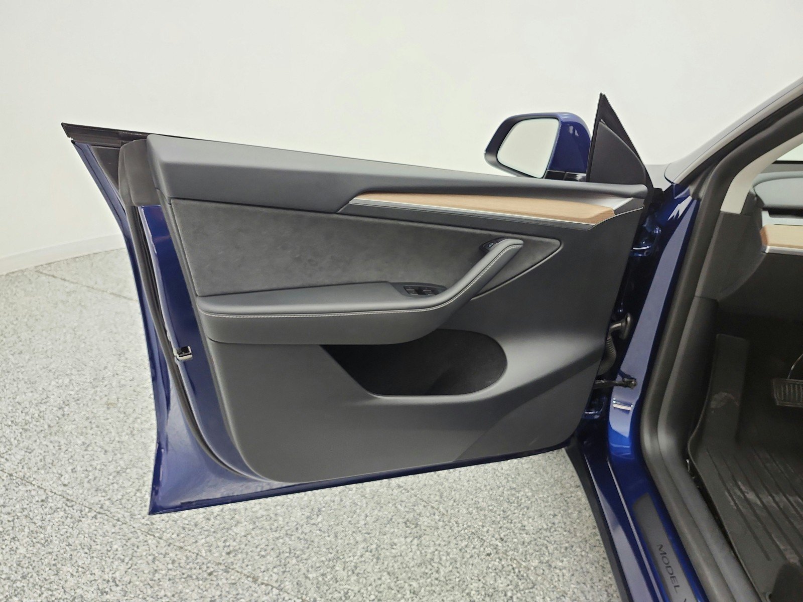 Used 2025 Deep Blue Metallic Tesla Long Range AWD *Ltd Avail* image 13
