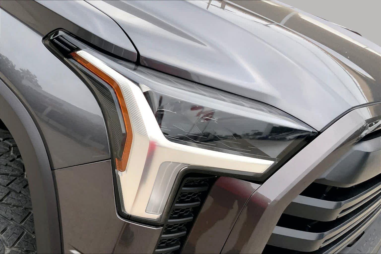 Used 2023 Magnetic Gray Metallic Toyota SR5 image 27