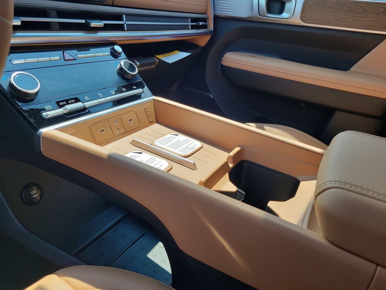 New 2026 Serenity White Hyundai Limited AWD image 29