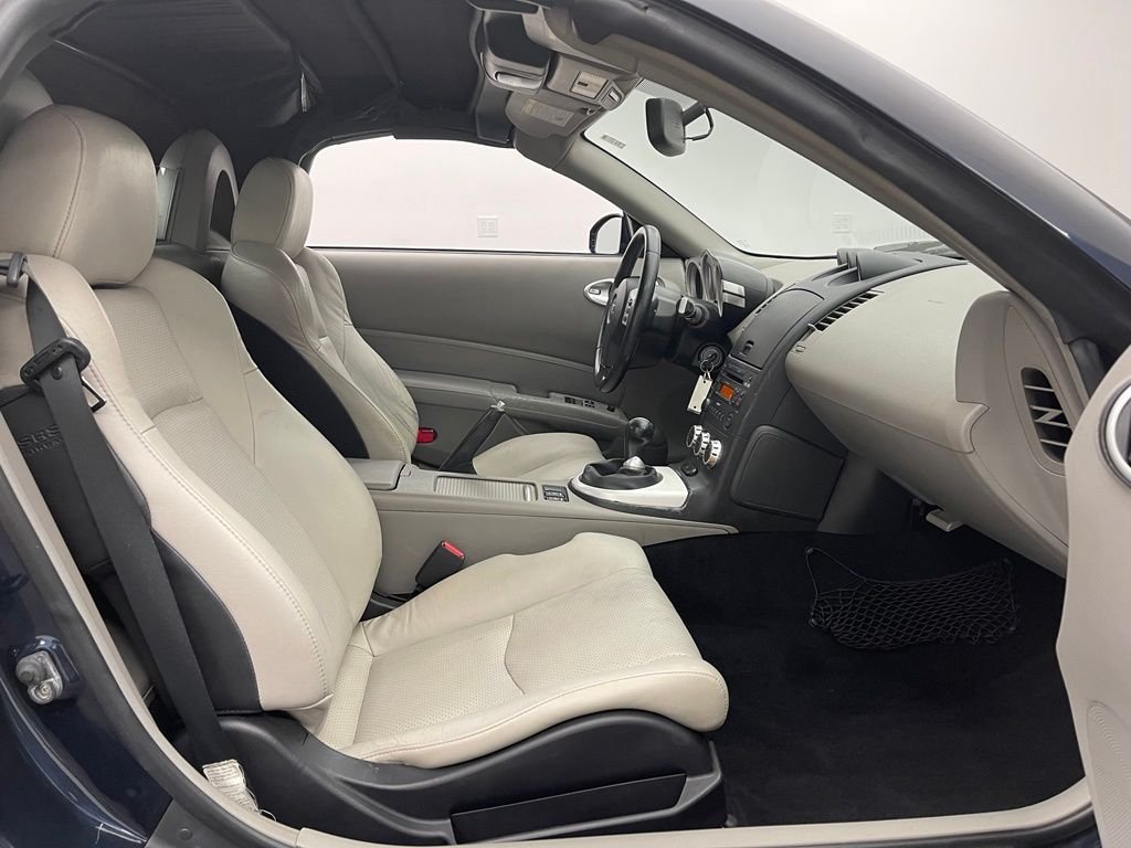 Used 2007 San Marino Blue Pearl Nissan Touring image 32