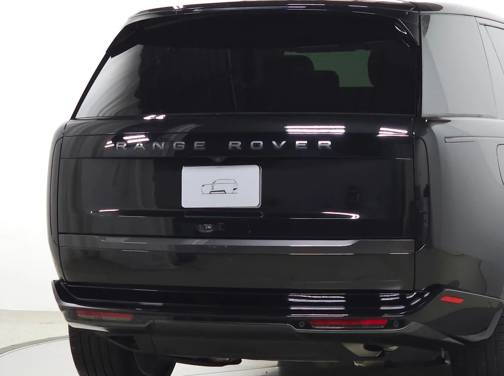 Used 2026 Black Land Rover SE image 7