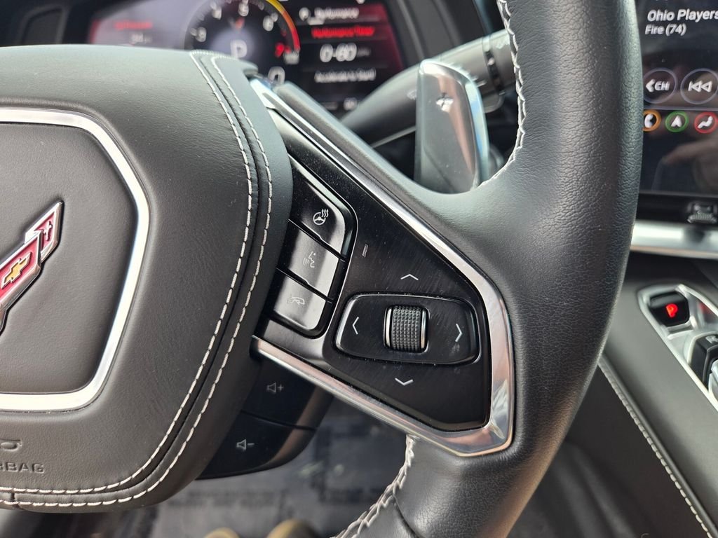 Used 2023 White Chevrolet Stingray image 32