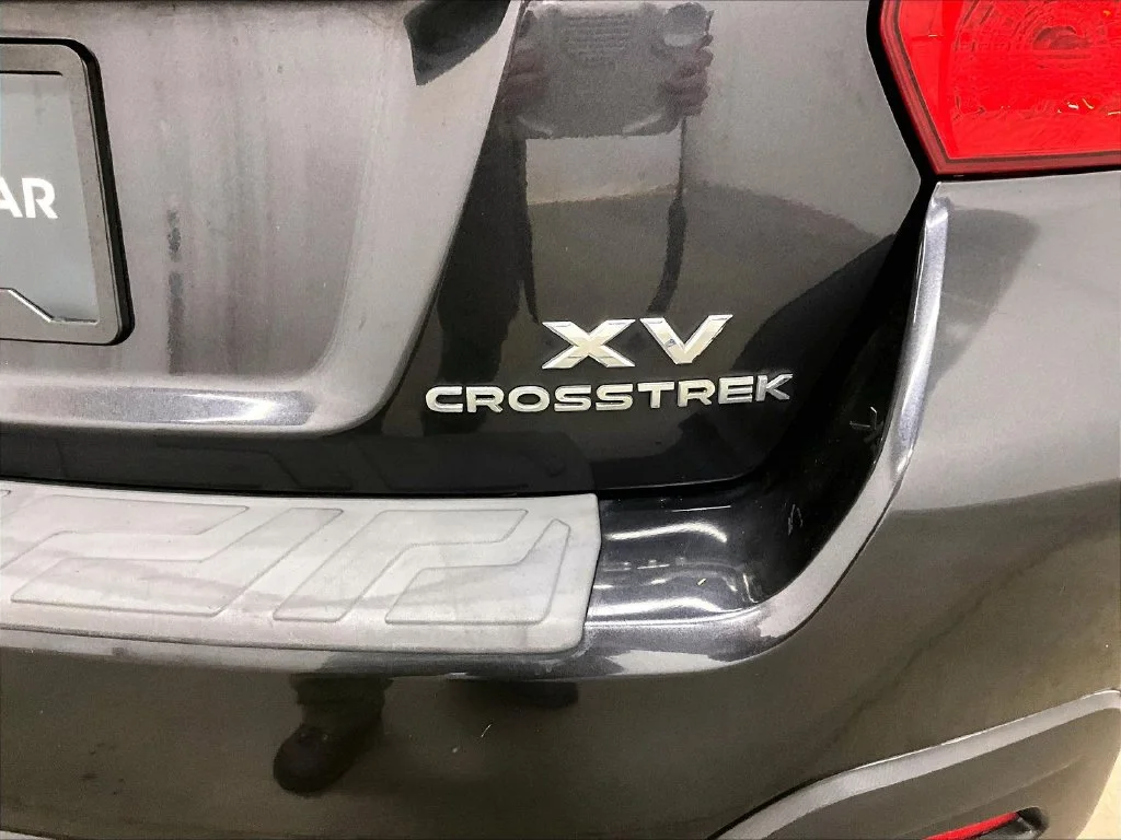 Used 2015 Gray Subaru 2.0i Limited image 23