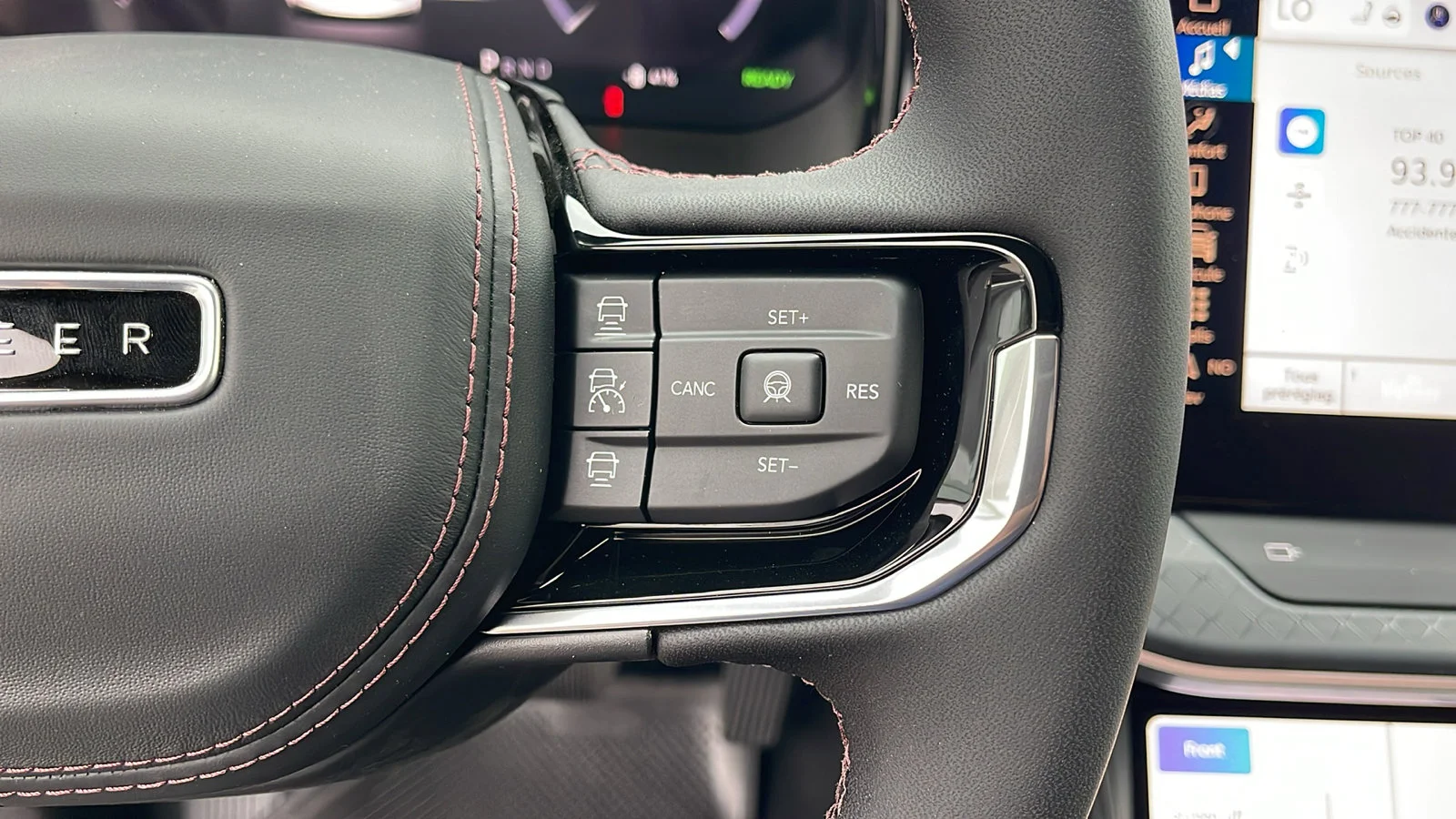 2025 Jeep Wagoneer S Limited - Photo 26