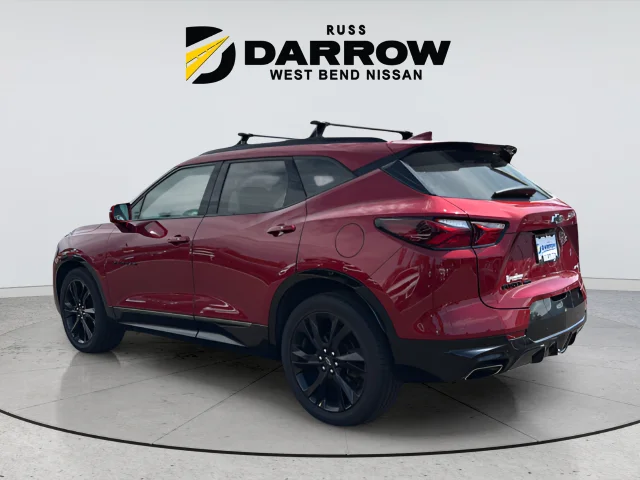 Used 2019 Red Chevrolet RS image 3