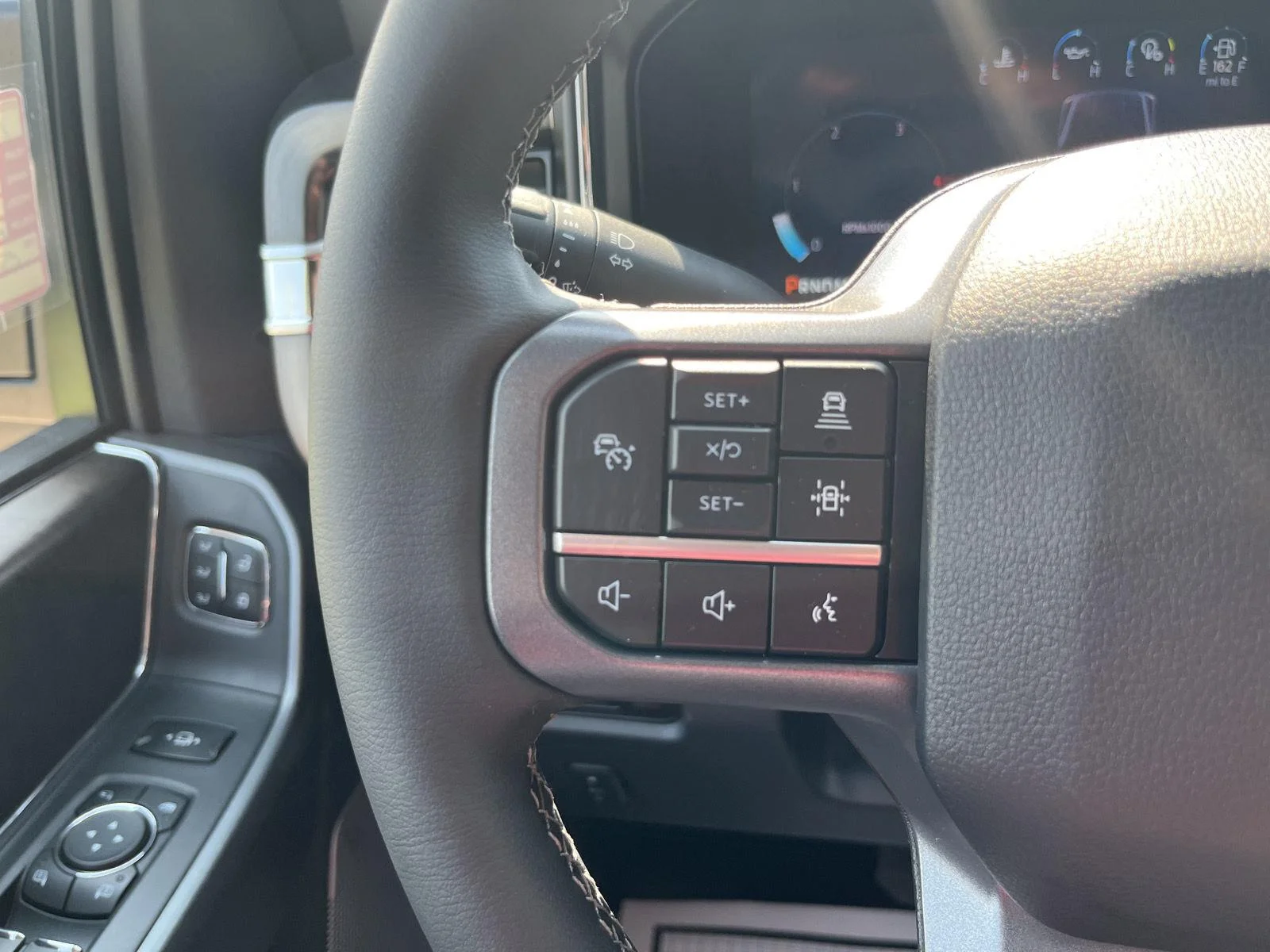 New 2026 Avalanche Ford F-250® Lariat® image 21