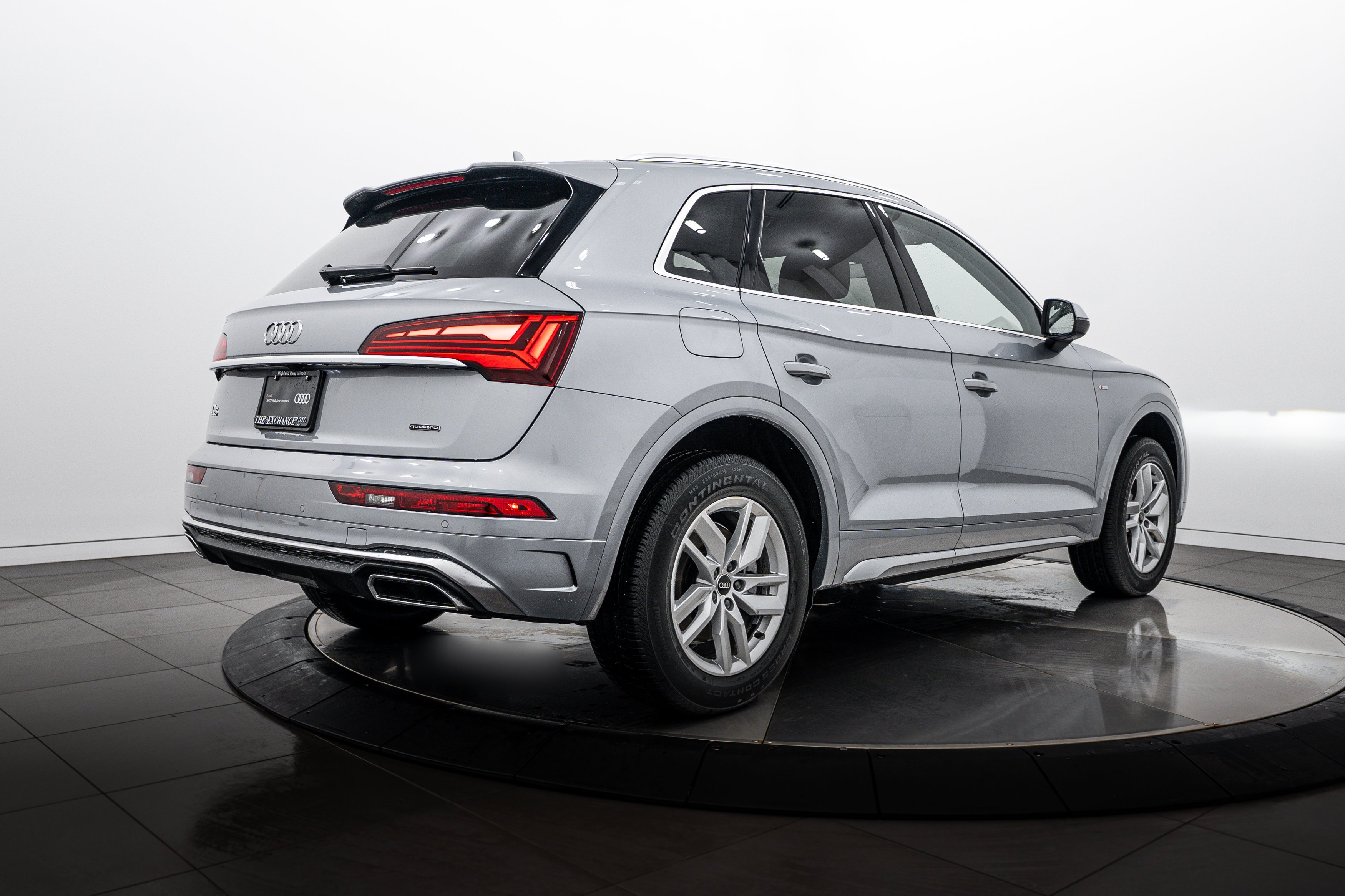 Certified Used 2023 Florett Silver Metallic Audi S line Premium image 4