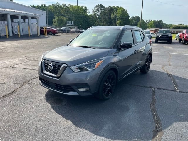 Used 2020 Gray Nissan SR image 32