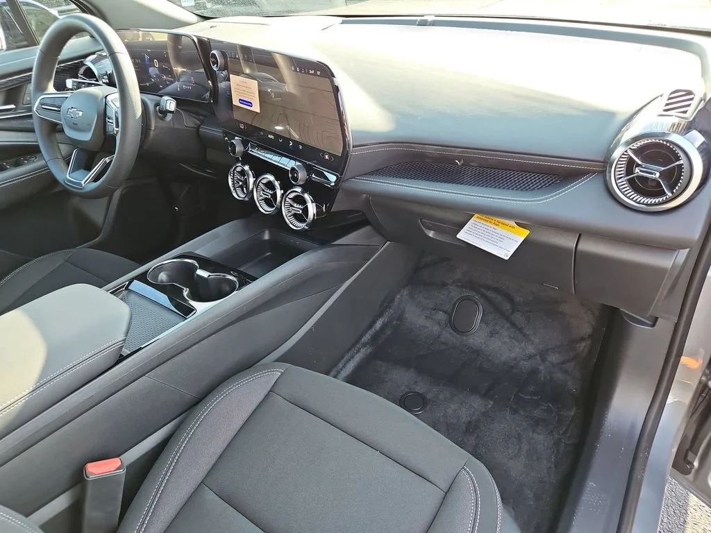 New 2026 Sterling Gray Metallic Chevrolet LT image 19