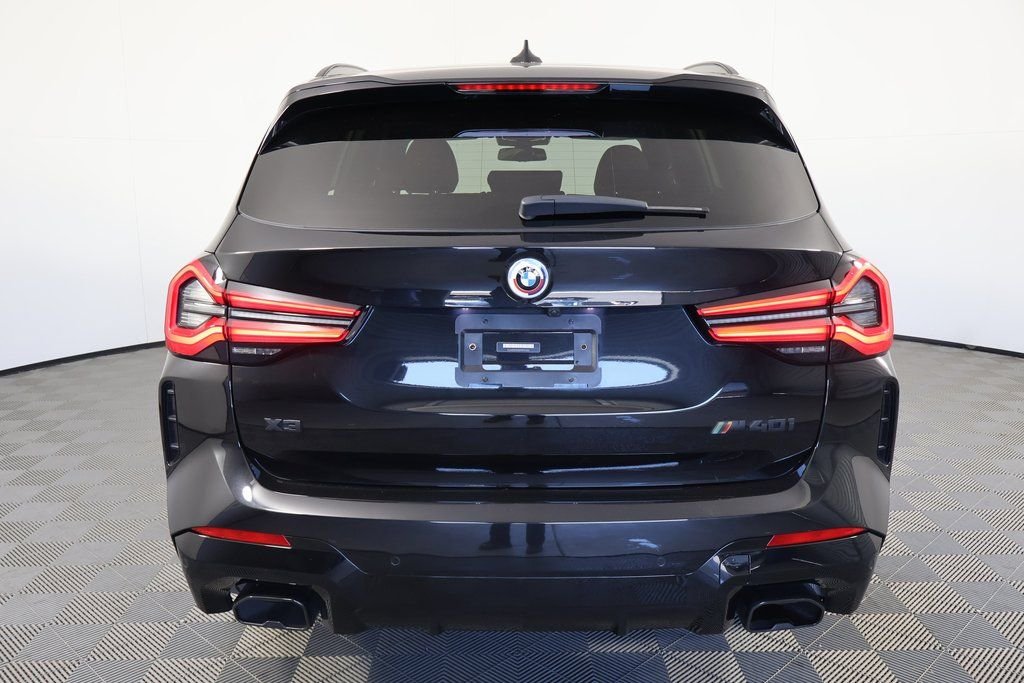 Used 2023 Black Sapphire Metallic BMW M40i image 5