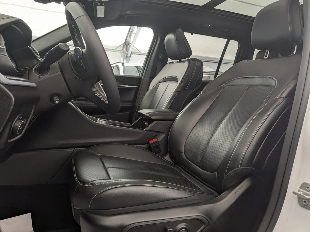 Certified Used 2024 White Jeep Limited - - 4x4 - Luxury Tech II - Black Appearance - Command View Sunroof & More! image 15