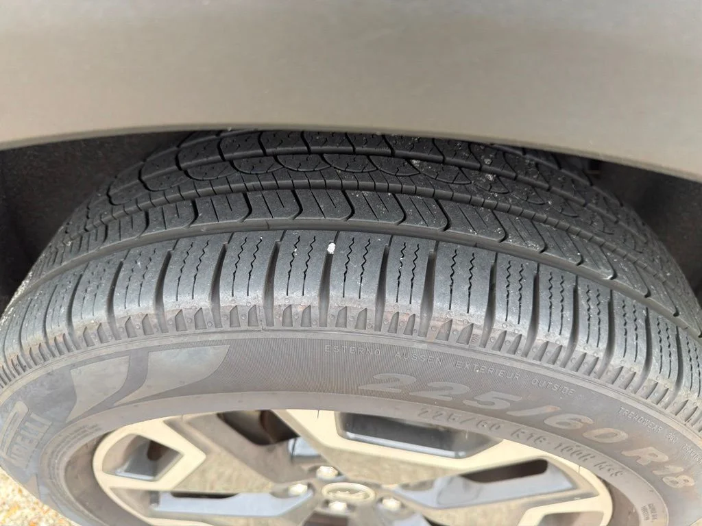 Used 2022 Black Ford Outer Banks image 18