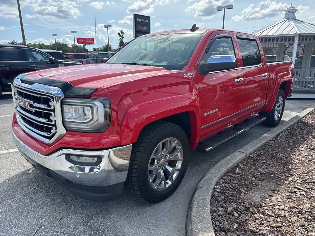 2018 GMC Sierra 4WD Crew Cab Short Box SLT's photo