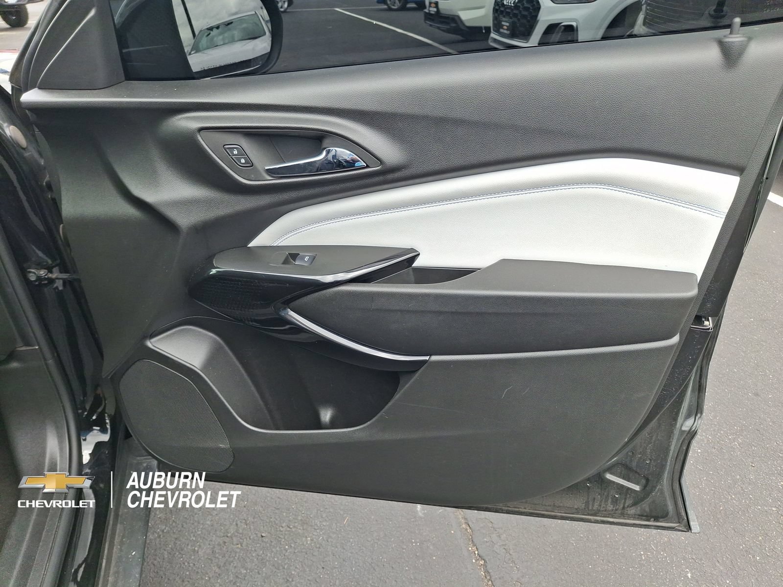 Used 2024 Mosaic Black Metallic Chevrolet LT image 21