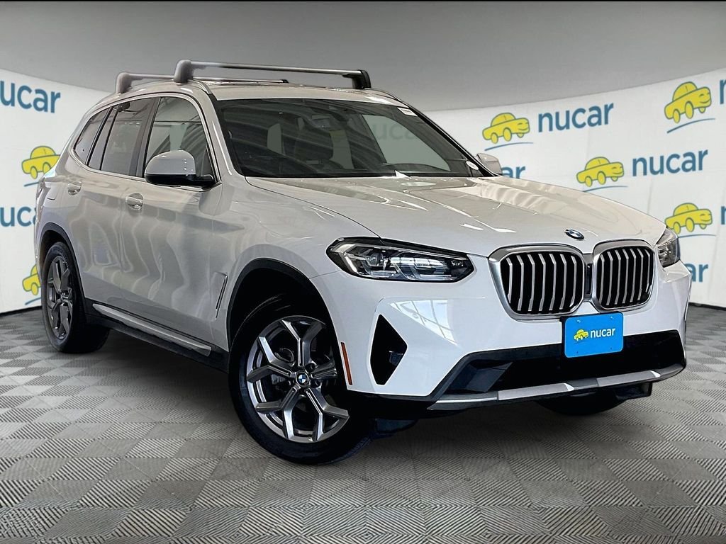 Used 2022 White BMW xDrive30i image 1