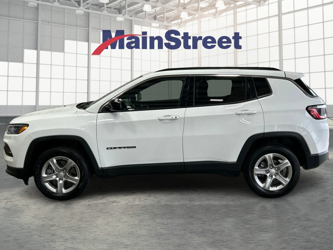 Used 2024 Jeep Compass Latitude with VIN 3C4NJDBN9RT604133 for sale in Kansas City