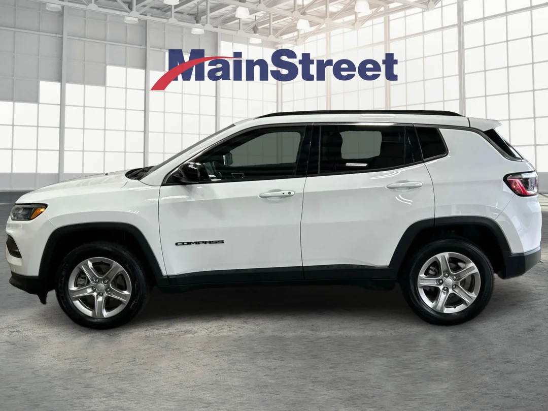 Used 2024 Jeep Compass Latitude with VIN 3C4NJDBN9RT604133 for sale in Kansas City