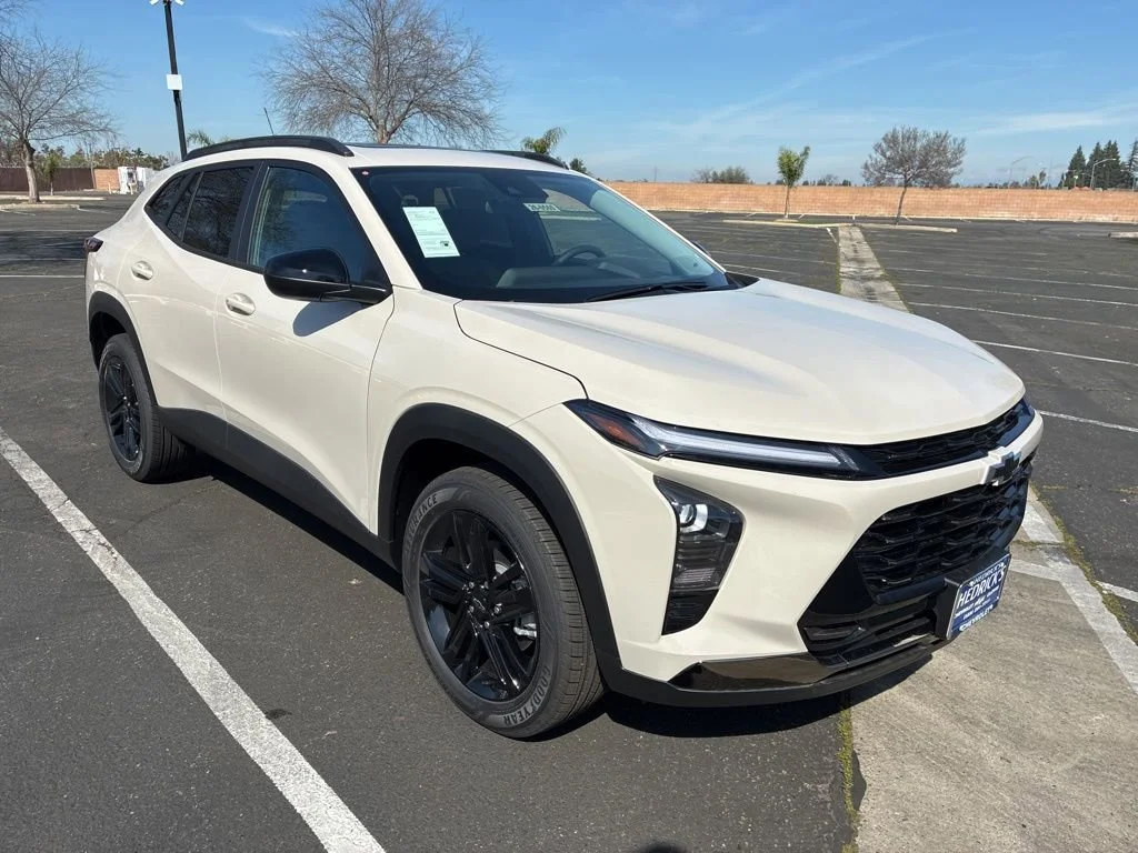2026 Chevrolet Trax Activ's photo