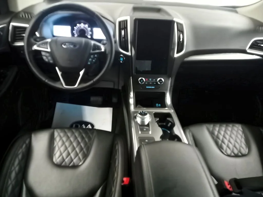 Used 2024 Iconic Silver Metallic Ford Titanium image 5