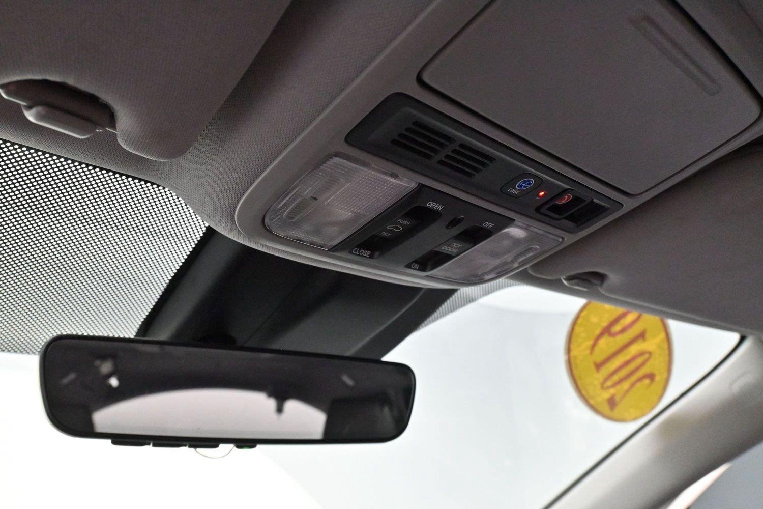 Used 2019 White Diamond Pearl Honda Touring image 29