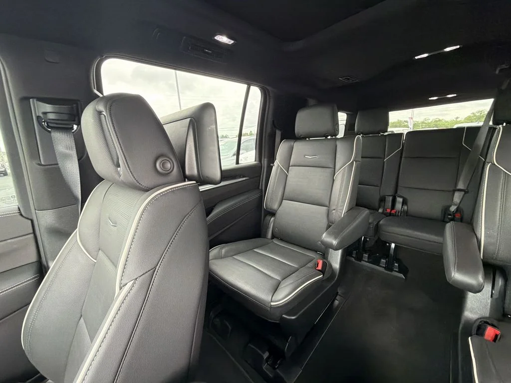 Used 2025 Black Cadillac Sport image 12