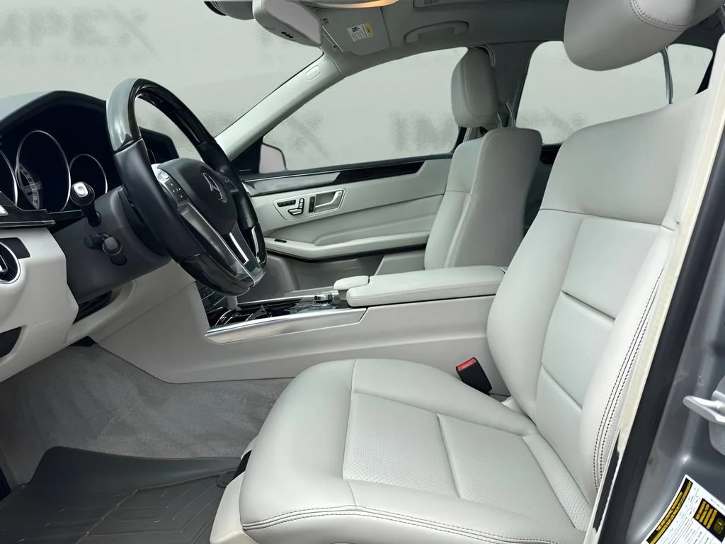 Used 2014  Mercedes-Benz E 250 BlueTEC® Luxury image 10
