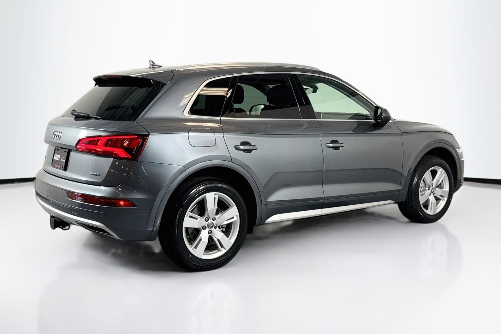 Used 2019 Monsoon Gray Metallic Audi Premium Plus image 5