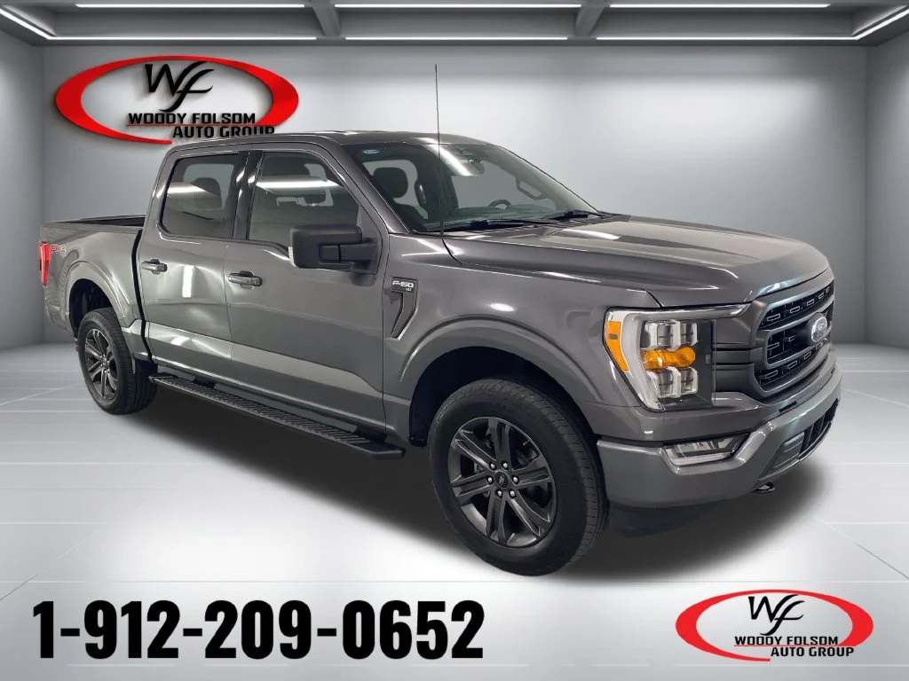 Used 2023 Gray Ford XLT image 1