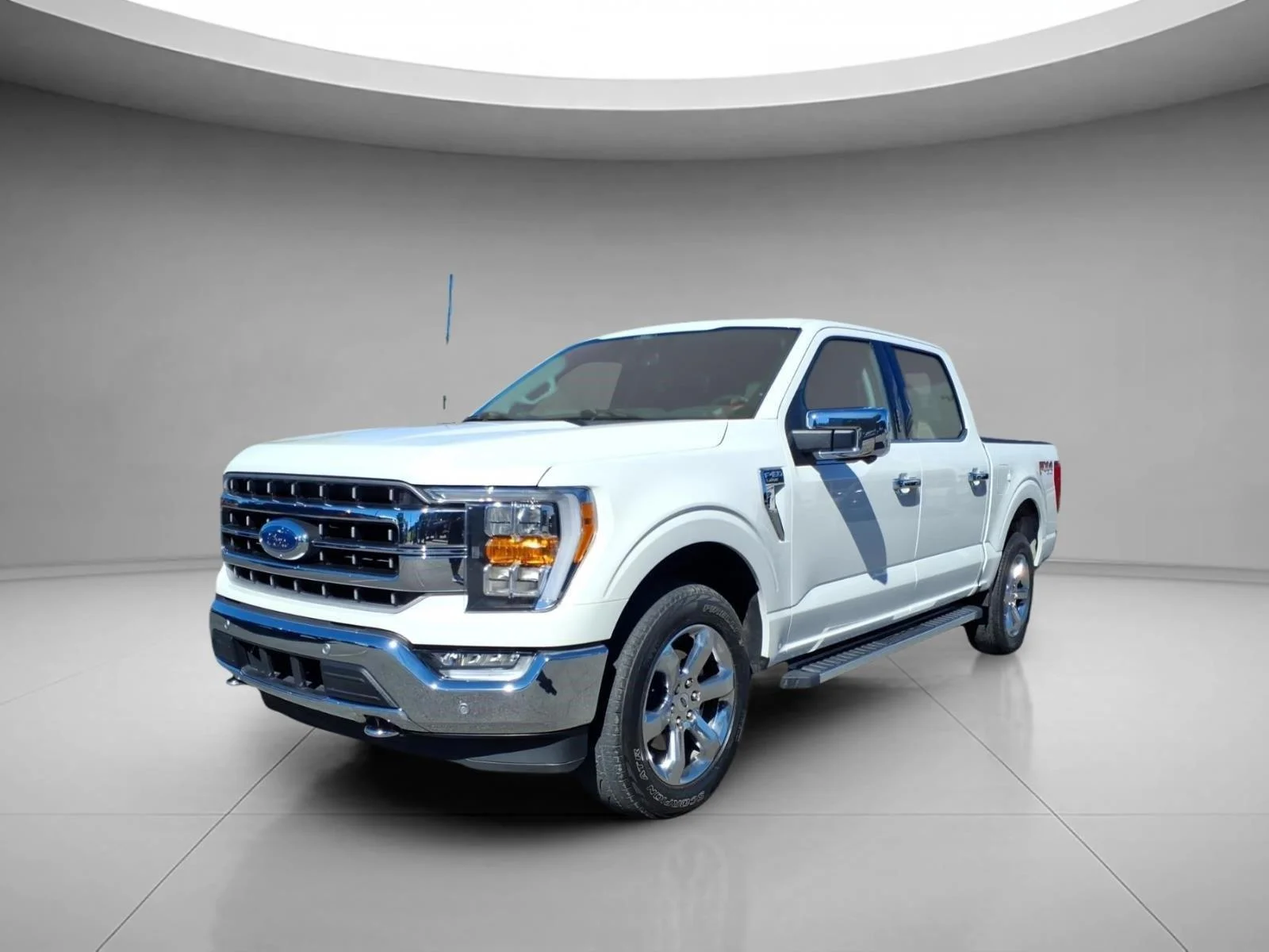 Used 2021 Star White Metallic Tri-Coat Ford LARIAT image 1