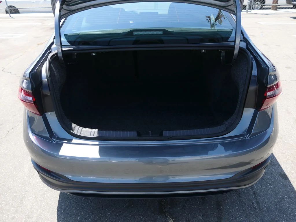 Used 2025 Pyrite Silver Metallic Volkswagen 1.5T Sport image 22
