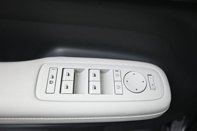 Used 2026 Gray Hyundai SEL image 10