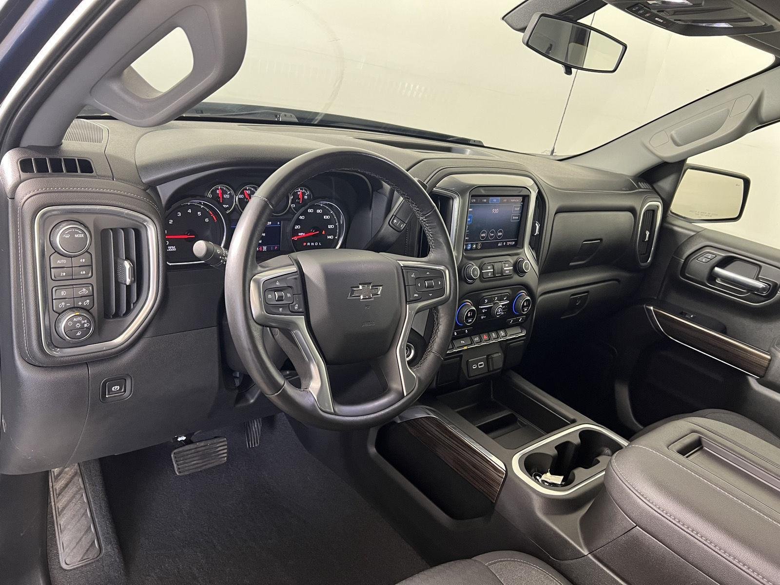 Used 2022 Northsky Blue Metallic Chevrolet LT Trail Boss image 4