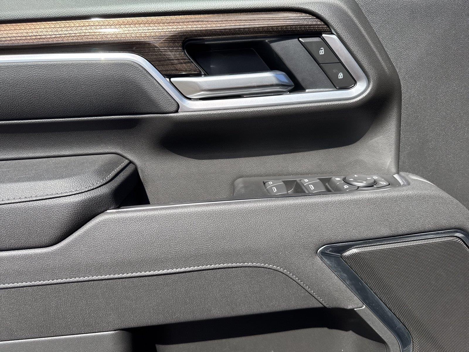 New 2026 Black Chevrolet LT image 17