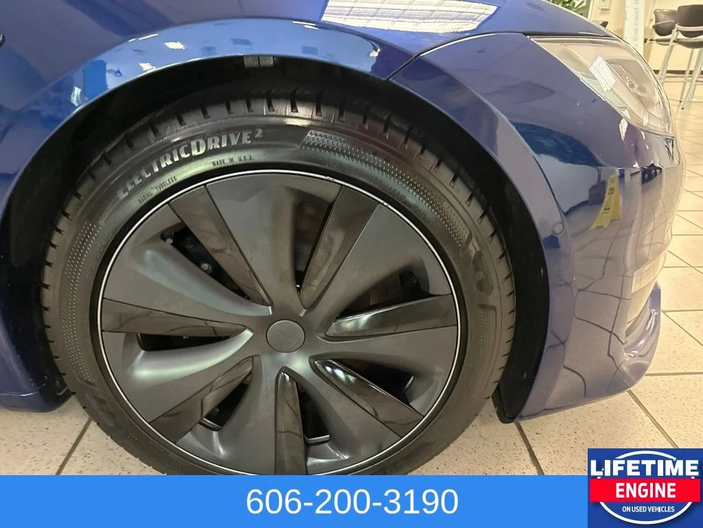 Used 2021  Tesla Plaid image 5