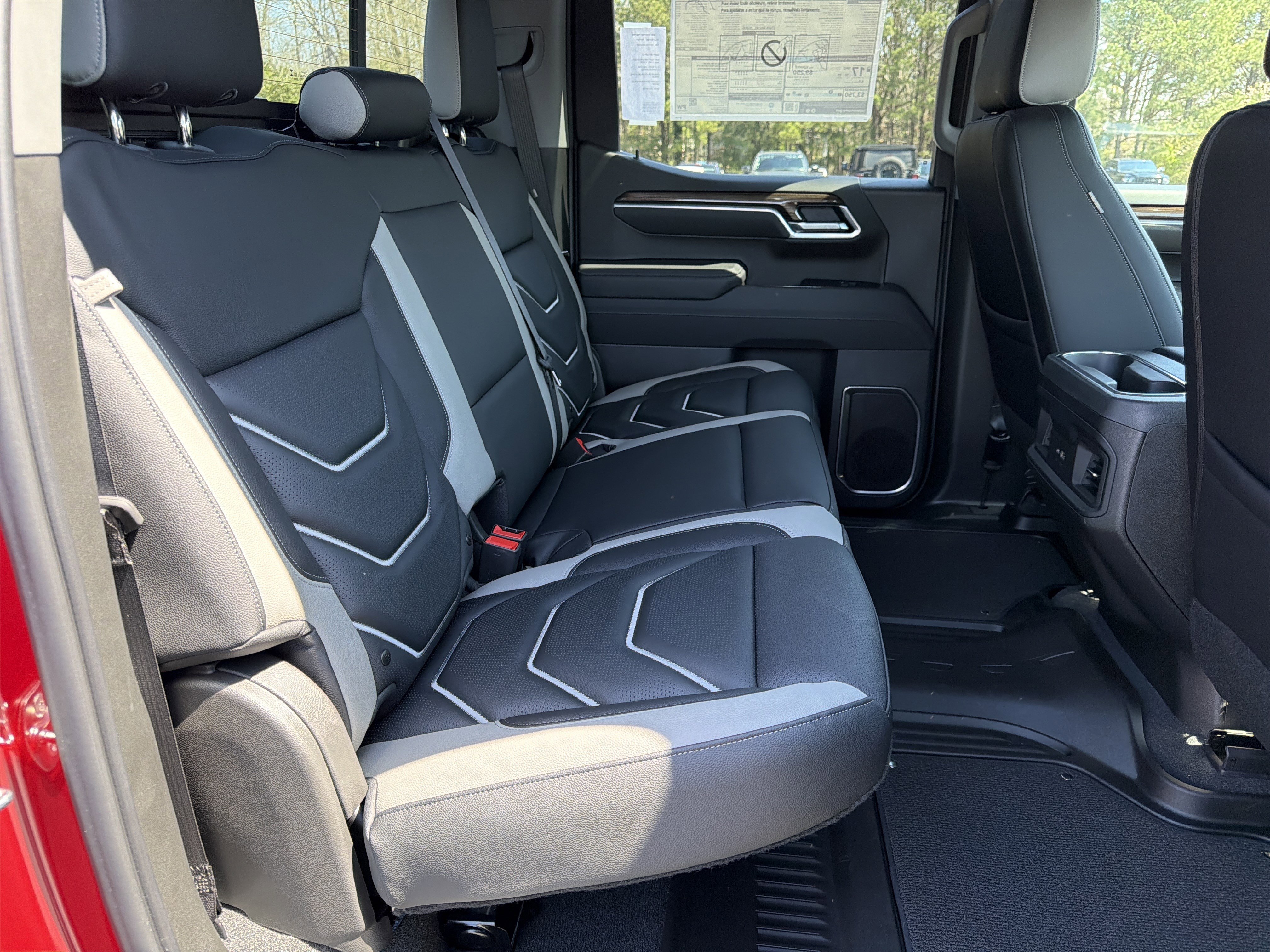 2025 Chevrolet Silverado 1500 RST - Photo 15