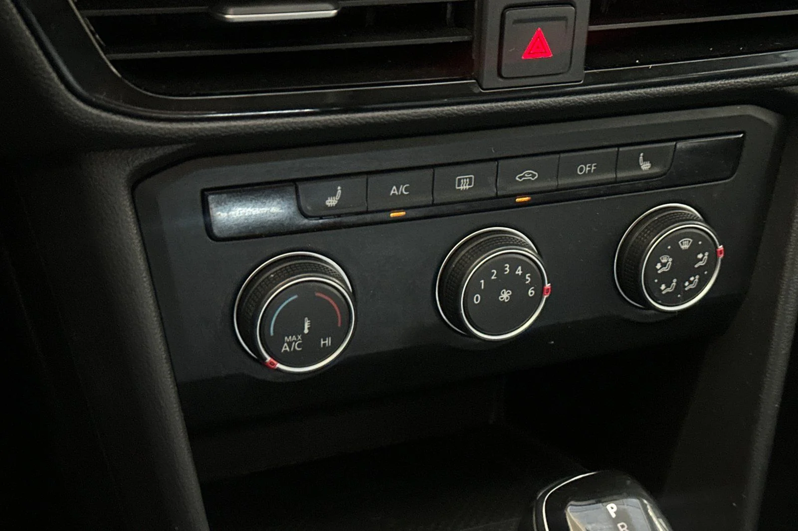 2022 Volkswagen Taos SE - Photo 20